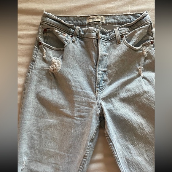 Abercrombie and fitch women jeans - Picture 2 of 5